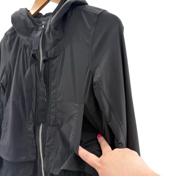 Lululemon Yogi Anorak Jacket Full Zip Hooded Sporty Black Activewear Size 4 - Picture 5 of 16